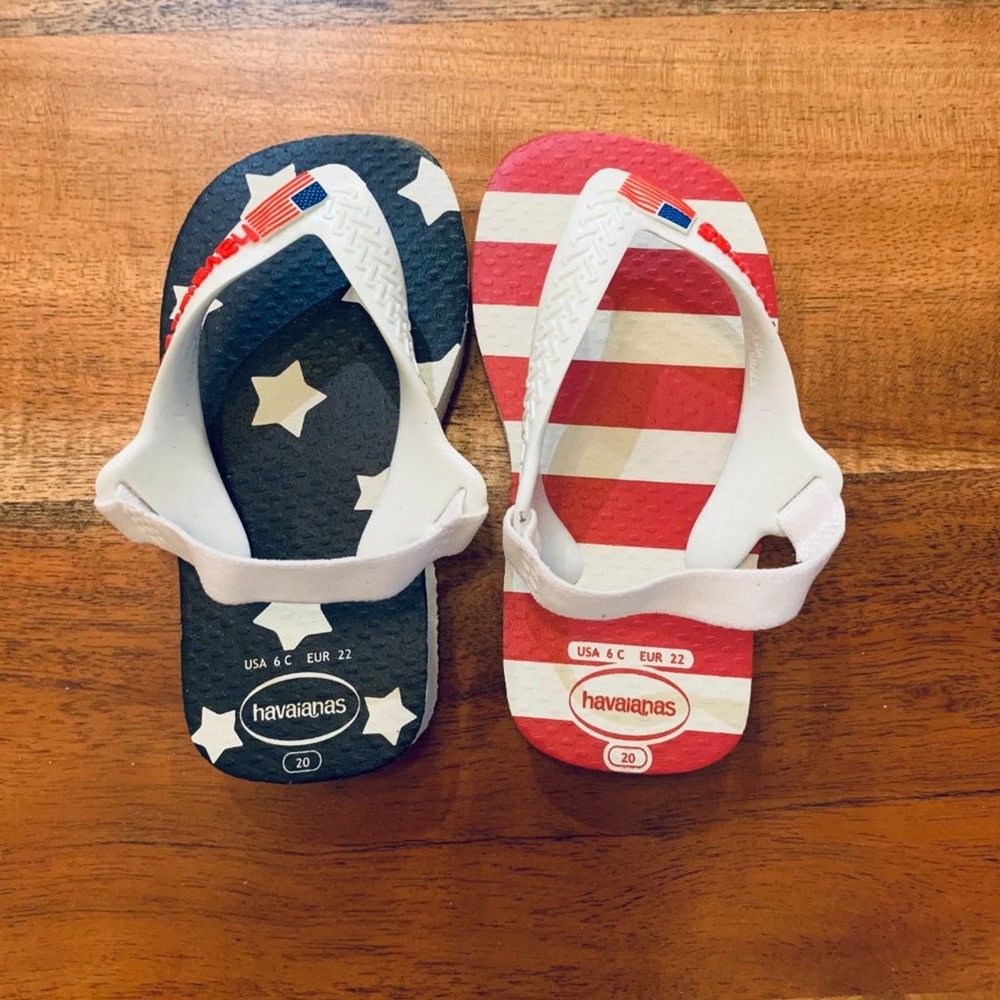 2 for $20 // Havaianas // Baby flip flops // USA